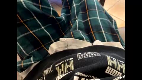 Snapshot of oggs48 chatting on 10/20/25, 11:21 oggs48 online show from 10/20/25, 11:21