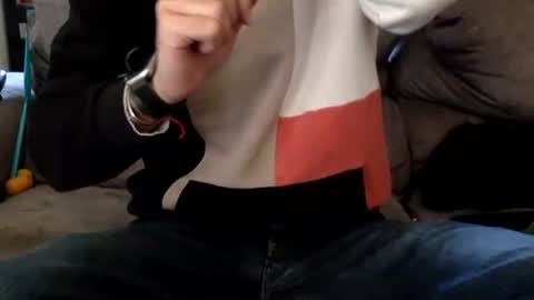 Snapshot of oggs48 chatting on 11/11/25, 02:28 oggs48 online show from 11/11/25, 02:28