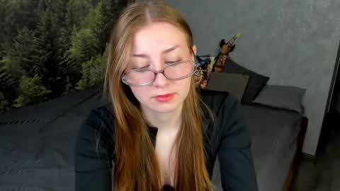 Snapshot of ogle_blg chatting on 12/16/25, 09:25 ogle_blg online show from 12/16/25, 09:25