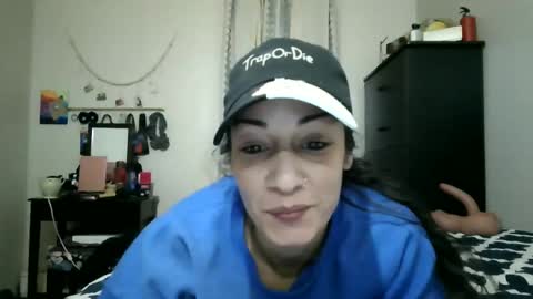 Lit en Cama online show from 01/12/25, 05:56