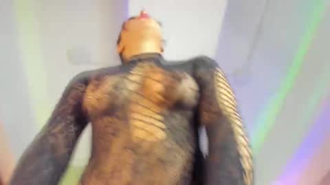 Holly online show from 10/21/25, 11:22