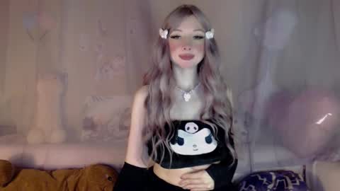 Snapshot of oh_pichuu chatting on 10/27/25, 04:11 Milly online show from 10/27/25, 04:11