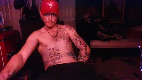 Snapshot of oh_you_know69 chatting on 12/21/25, 01:35 who dares toss me some tips lets have fun online show from 12/21/25, 01:35