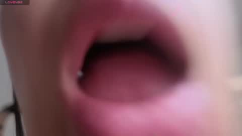 ohanna_ online show from 07/20/26, 07:05