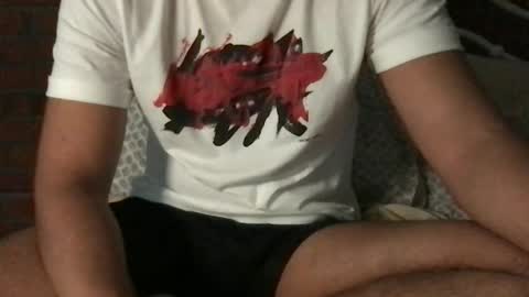 Snapshot of ohcute_d chatting on 06/01/26, 05:58 Miles Valentino online show from 06/01/26, 05:58