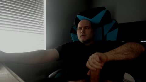 Snapshot of ohhhbillyyy chatting on 12/15/24, 06:48 Billy Bear online show from 12/15/24, 06:48