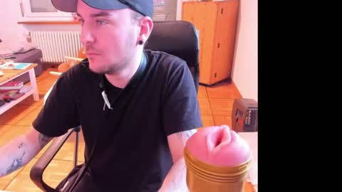 Chris online show from 03/27/26, 03:34