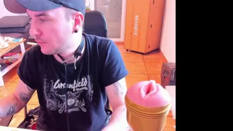 Chris online show from 05/26/26, 07:37