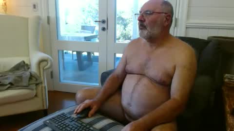 Ohjonny online show from 04/17/26, 03:42