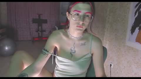 Snapshot of ohmygoddestkimmy chatting on 02/21/25, 09:32 Kmmy online show from 02/21/25, 09:32