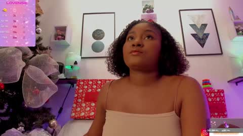 Snapshot of ohrianagibson chatting on 12/28/24, 01:29 g online show from 12/28/24, 01:29