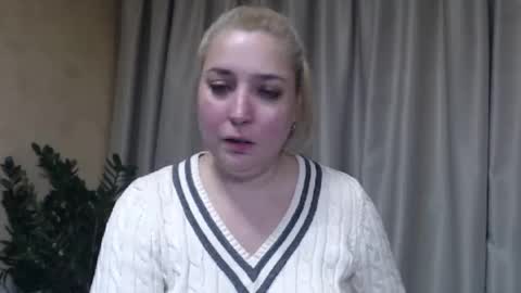 Snapshot of ohsweetiren chatting on 11/20/25, 07:08 Iren online show from 11/20/25, 07:08