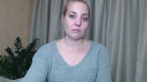 Mari online show from 01/10/25, 06:06