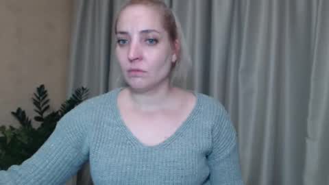 Mari online show from 01/10/25, 09:10