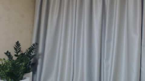 Mari online show from 02/04/25, 04:18