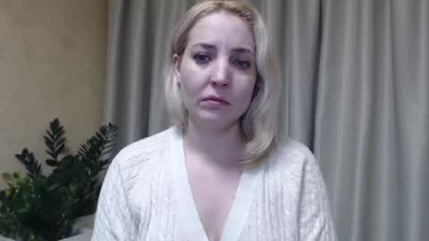 Mari online show from 02/09/25, 11:47