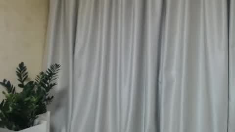 Mari online show from 02/11/25, 04:46