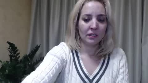 Mari online show from 02/18/25, 07:09