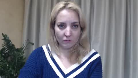 Mari online show from 10/23/25, 03:00