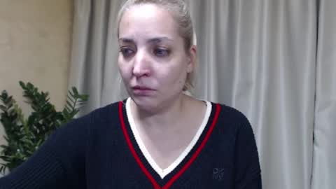 Mari online show from 11/12/25, 06:08