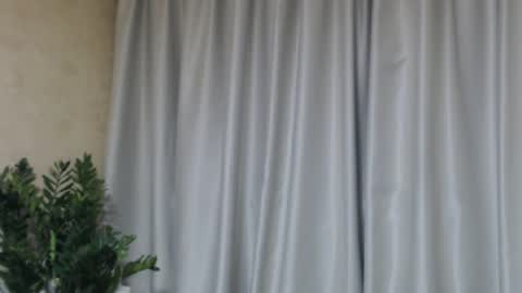 Mari online show from 04/18/26, 07:07