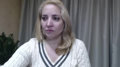 Mari online show from 05/14/26, 02:13
