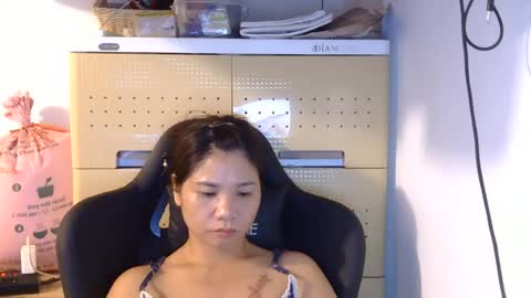 Snapshot of oinjer09 chatting on 06/16/26, 02:14 oinjer09 online show from 06/16/26, 02:14