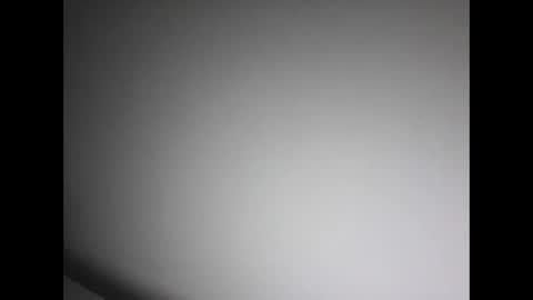 lovee online show from 09/19/25, 04:25