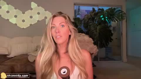 ok_cassidy online show from 06/12/26, 03:16
