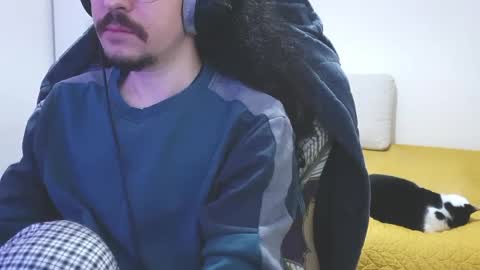 okako online show from 04/03/26, 08:12