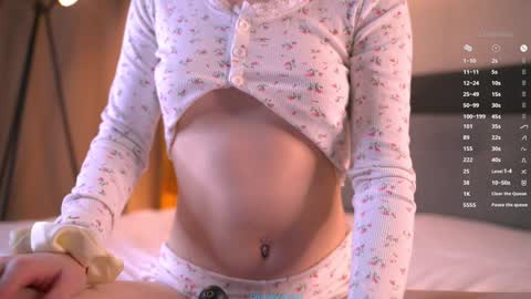 Snapshot of oke_doke chatting on 01/18/26, 05:06 Henrietta or Rita online show from 01/18/26, 05:06