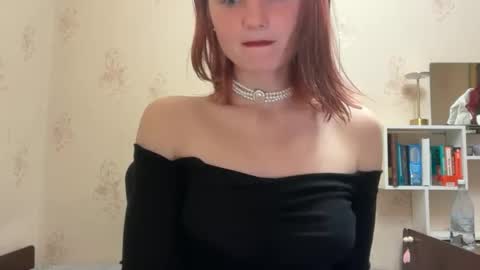 Oktavia7777 online show from 04/29/26, 07:42