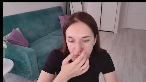 Ola queen online show from 08/03/26, 09:04