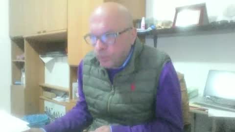 olak21 online show from 11/17/25, 11:27