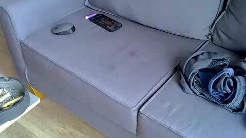 Snapshot of olavioneto chatting on 11/23/25, 01:44 hairyBRboy online show from 11/23/25, 01:44