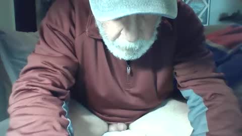 Snapshot of old_bald63 chatting on 02/15/25, 07:28 old_bald63 online show from 02/15/25, 07:28