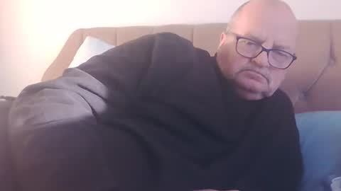 Snapshot of old_fkr chatting on 12/09/24, 01:45 old_fkr online show from 12/09/24, 01:45