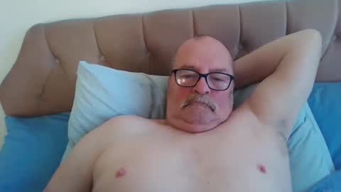 Snapshot of old_fkr chatting on 12/26/24, 10:37 old_fkr online show from 12/26/24, 10:37