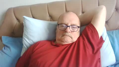 Snapshot of old_fkr chatting on 01/06/25, 09:52 old_fkr online show from 01/06/25, 09:52