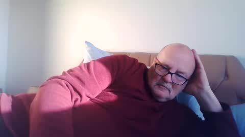 Snapshot of old_fkr chatting on 01/10/25, 02:02 old_fkr online show from 01/10/25, 02:02