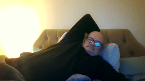 Snapshot of old_fkr chatting on 01/16/25, 12:02 old_fkr online show from 01/16/25, 12:02