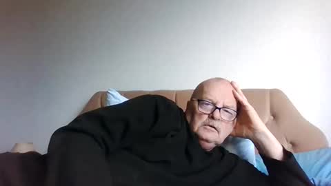 Snapshot of old_fkr chatting on 01/21/25, 02:15 old_fkr online show from 01/21/25, 02:15