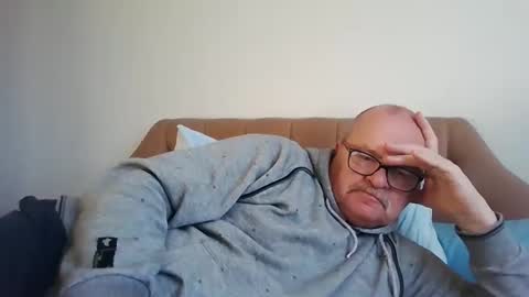 Snapshot of old_fkr chatting on 01/25/25, 11:55 old_fkr online show from 01/25/25, 11:55