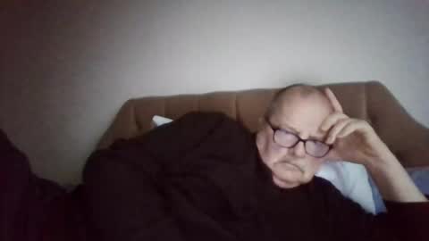 Snapshot of old_fkr chatting on 02/10/25, 04:47 old_fkr online show from 02/10/25, 04:47