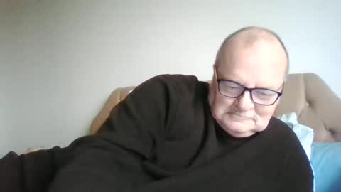 Snapshot of old_fkr chatting on 02/12/25, 03:38 old_fkr online show from 02/12/25, 03:38