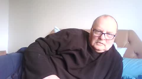 Snapshot of old_fkr chatting on 02/19/25, 11:49 old_fkr online show from 02/19/25, 11:49