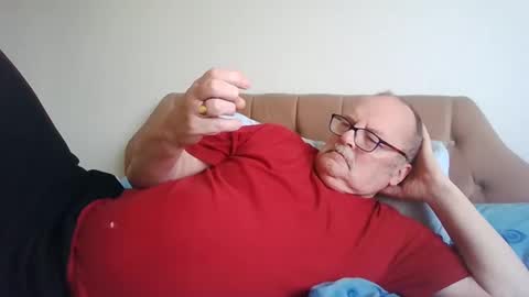 Snapshot of old_fkr chatting on 03/01/25, 09:51 old_fkr online show from 03/01/25, 09:51