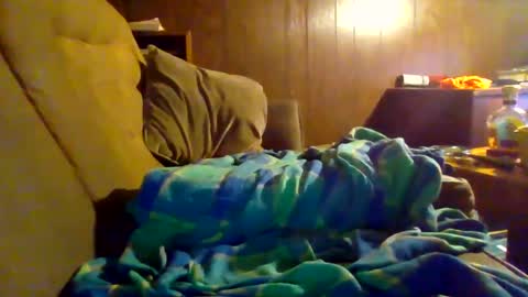 Snapshot of oldancer1959 chatting on 12/15/24, 03:13 oldancer1959 online show from 12/15/24, 03:13