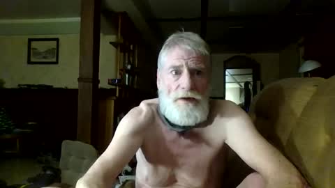 Snapshot of oldancer1959 chatting on 04/02/26, 06:44 oldancer1959 online show from 04/02/26, 06:44