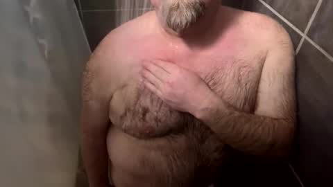 Snapshot of oldbones2 chatting on 02/08/26, 02:15 oldbones2 online show from 02/08/26, 02:15